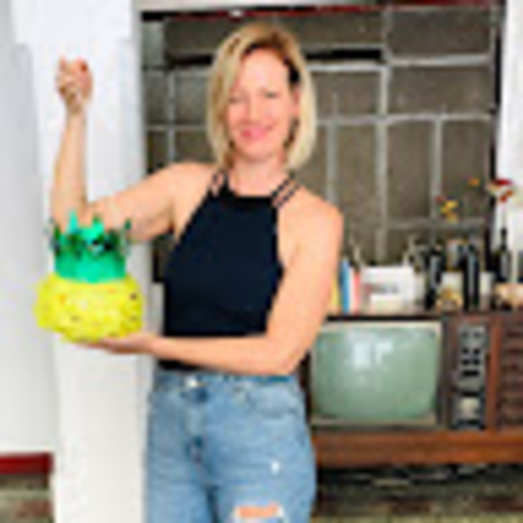 Meet your Posher, Juanita - Picture 1 of 1